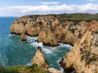 Wilde Felsküste nahe Ponta da Piedade